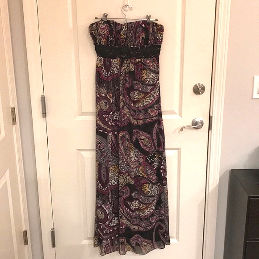 JS Boutique Strapless Long Paisley Dress